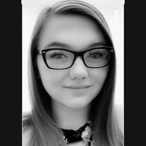 Meet your Posher, Kendra